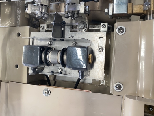 High Speed High Denisity Water Jet Weaving Loom with Cam Shedding